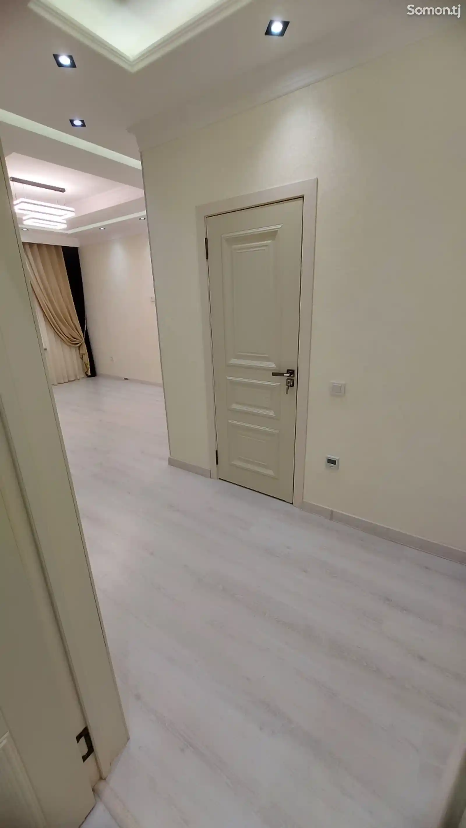 3-комн. квартира, 5 этаж, 121м², Сомони-6