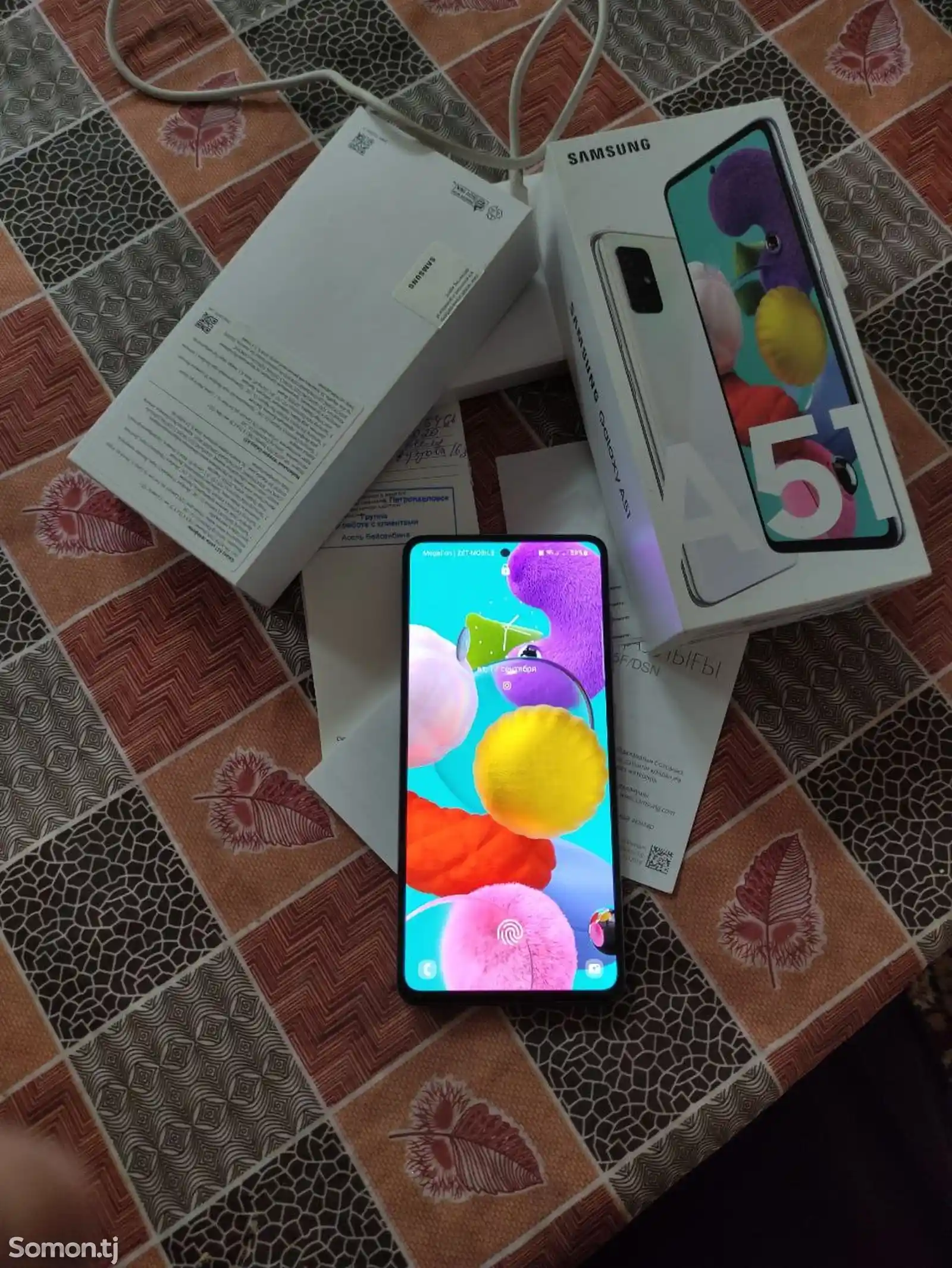 Samsung Galaxy A51-1