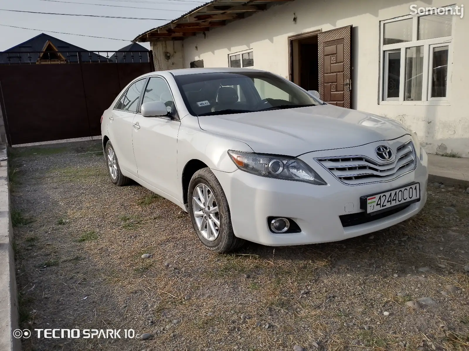 Toyota Camry, 2011-1