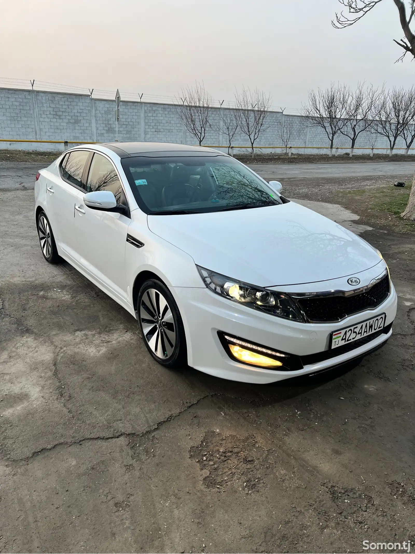 Kia K5, 2011-1