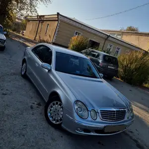 Mercedes-Benz E class, 2003