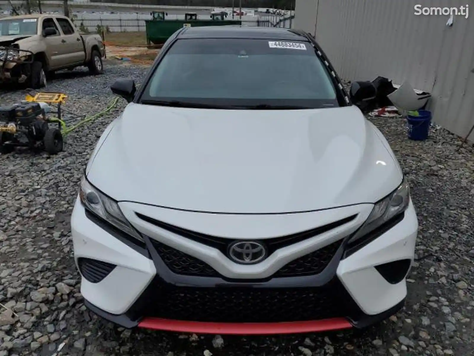 Toyota Camry, 2018-1