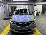 Opel Zafira, 2018-6