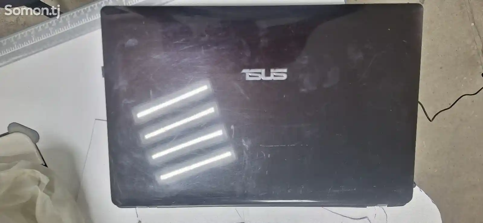 Ноутбук ASUS X53U-1