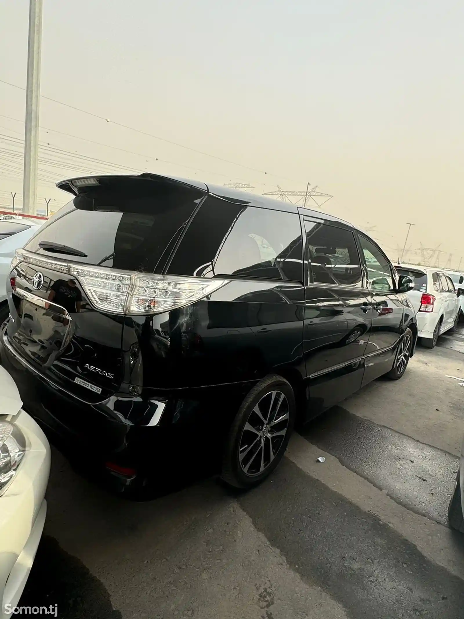 Toyota Estima, 2014-3