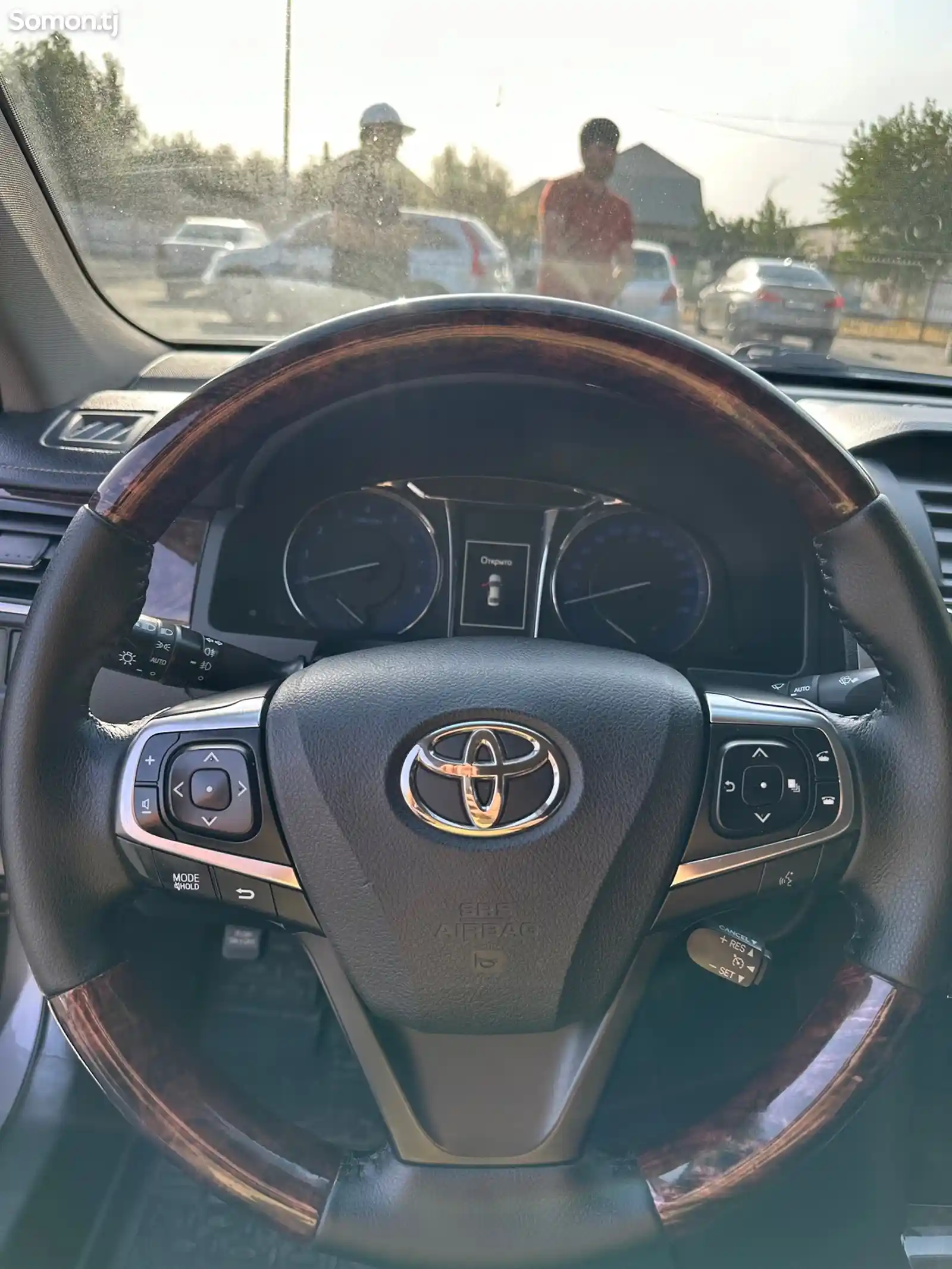 Toyota Camry, 2017-12