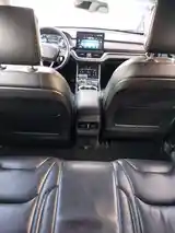 Hongqi E-HS3, 2019-9