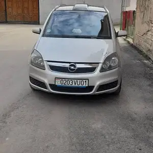 Opel Zafira, 2006