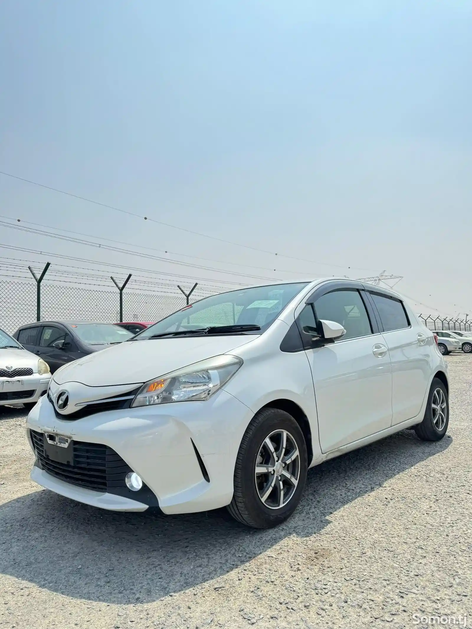 Toyota Vitz, 2015-1