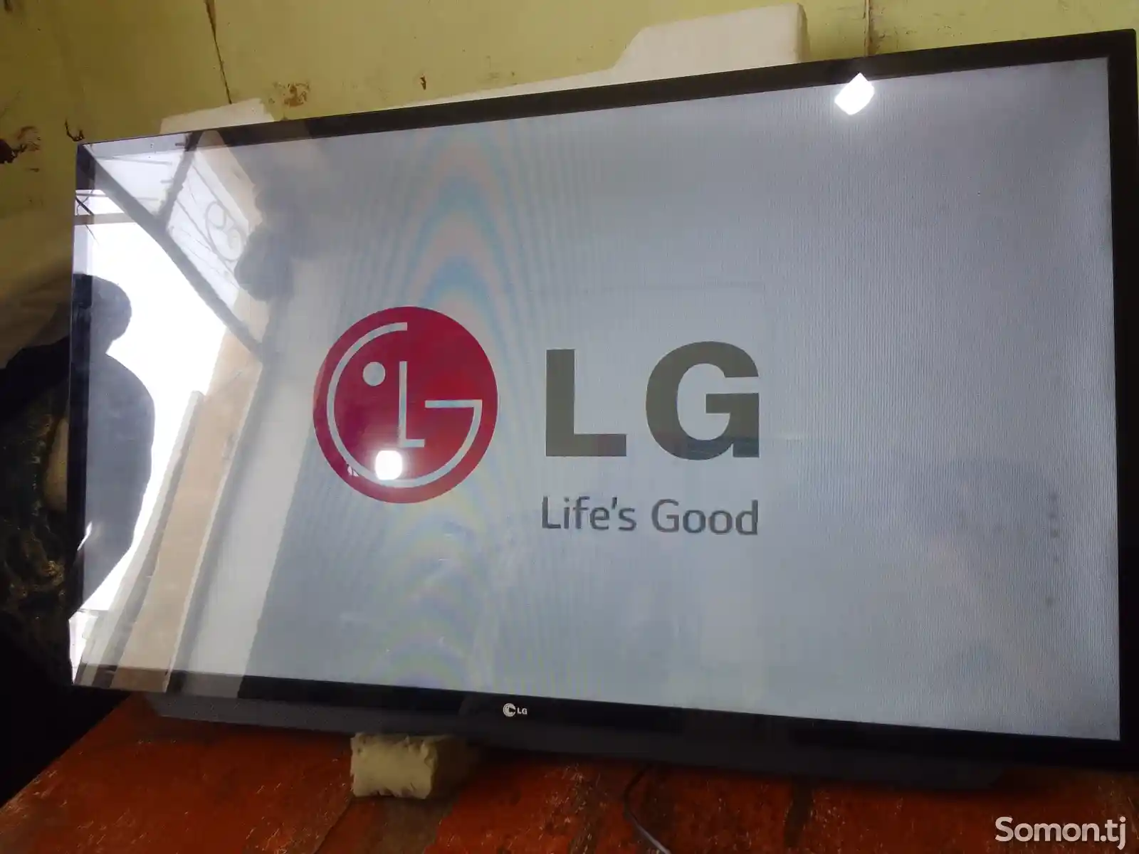 Телевизор LG 43-2