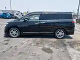 Nissan Elgrand, 2014-3