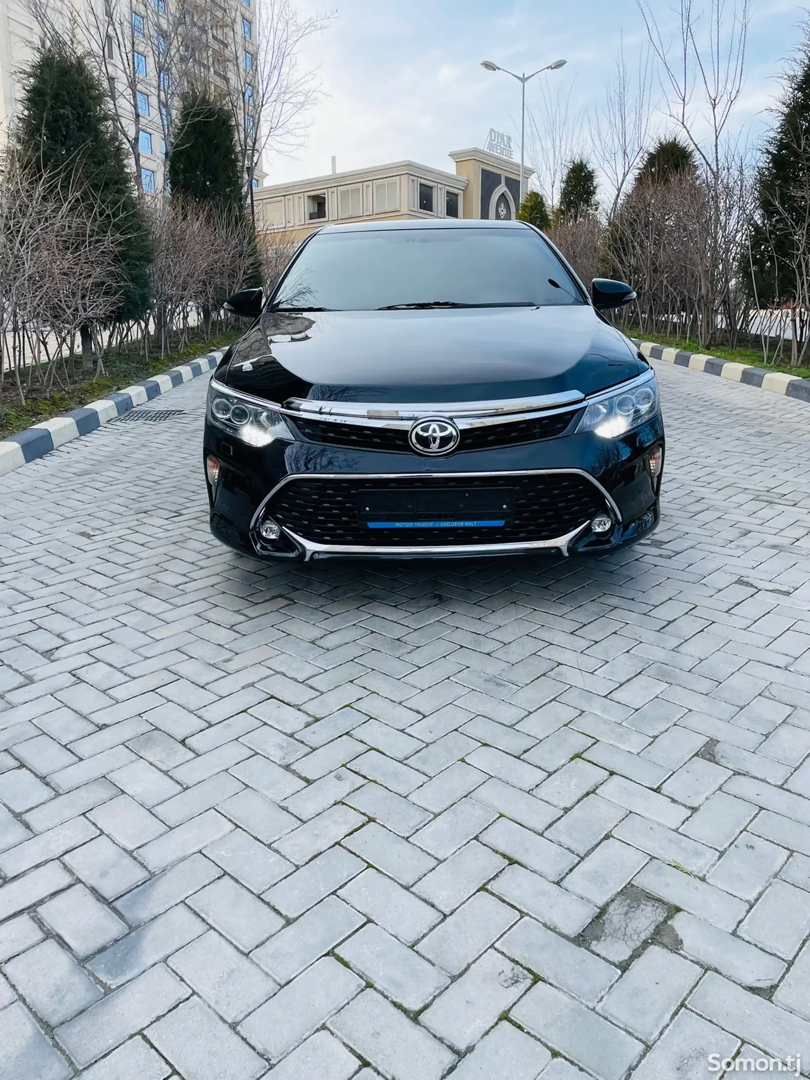 Toyota Camry, 2017-1