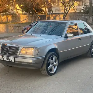 Mercedes-Benz W124, 1995