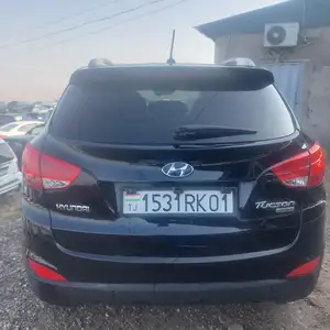 Hyundai Tucson, 2010