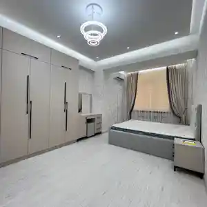 2-комн. квартира, 15 этаж, 65м², Скорая больница, Созидание