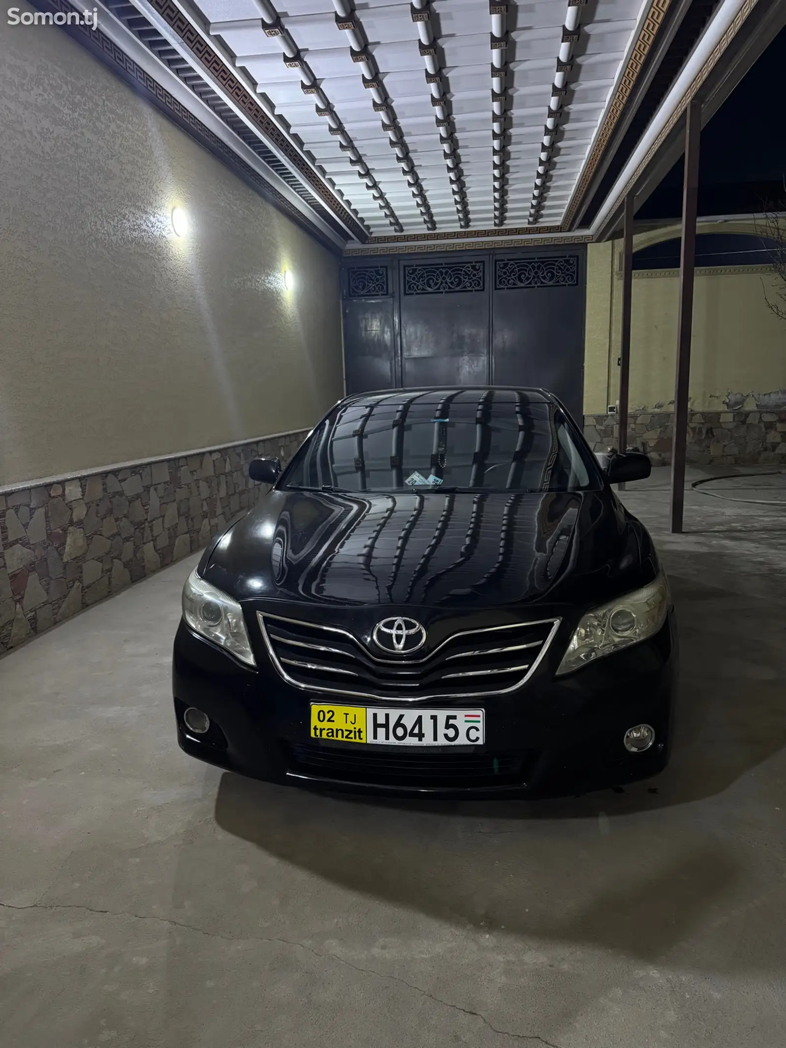 Toyota Camry, 2010-1