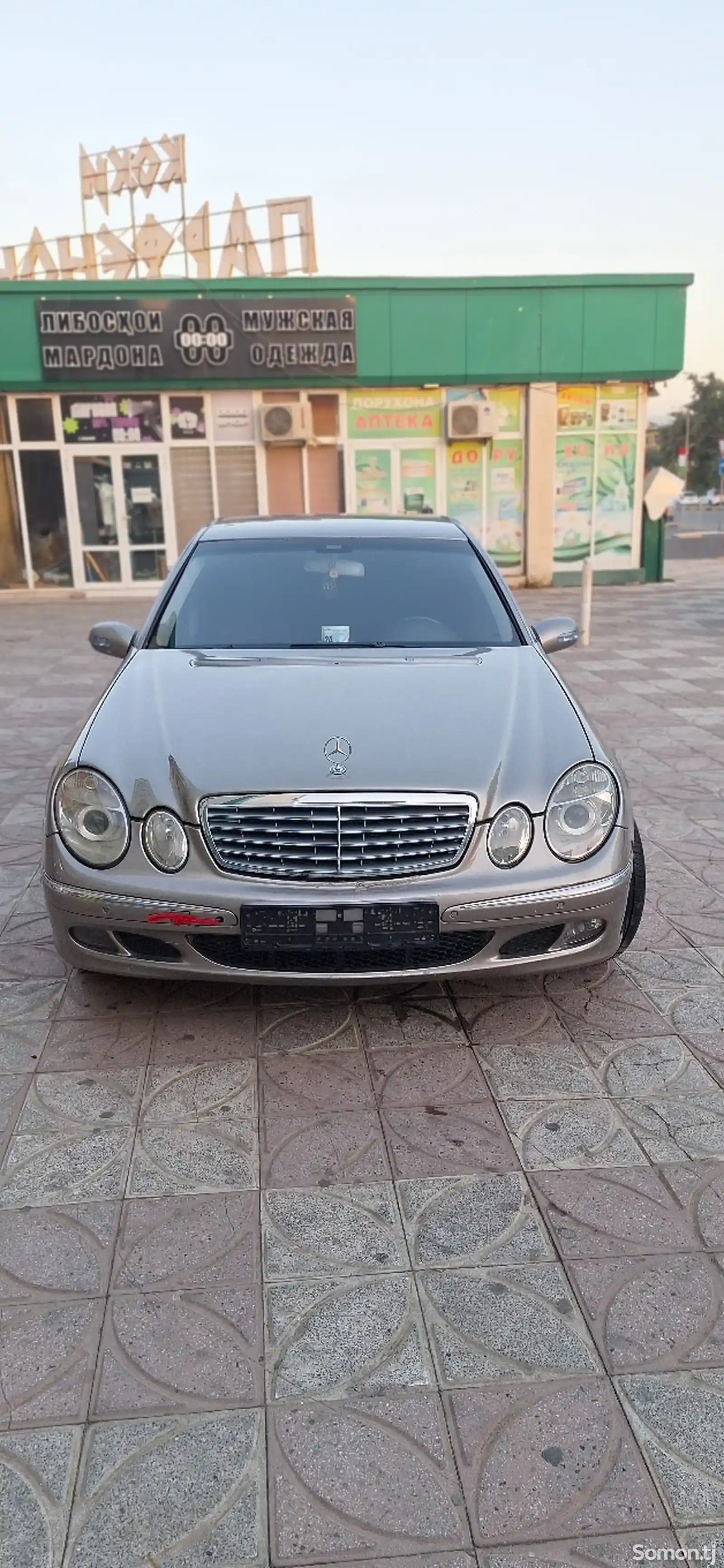 Mercedes-Benz E class, 2003-4