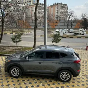 Hyundai Tucson, 2016