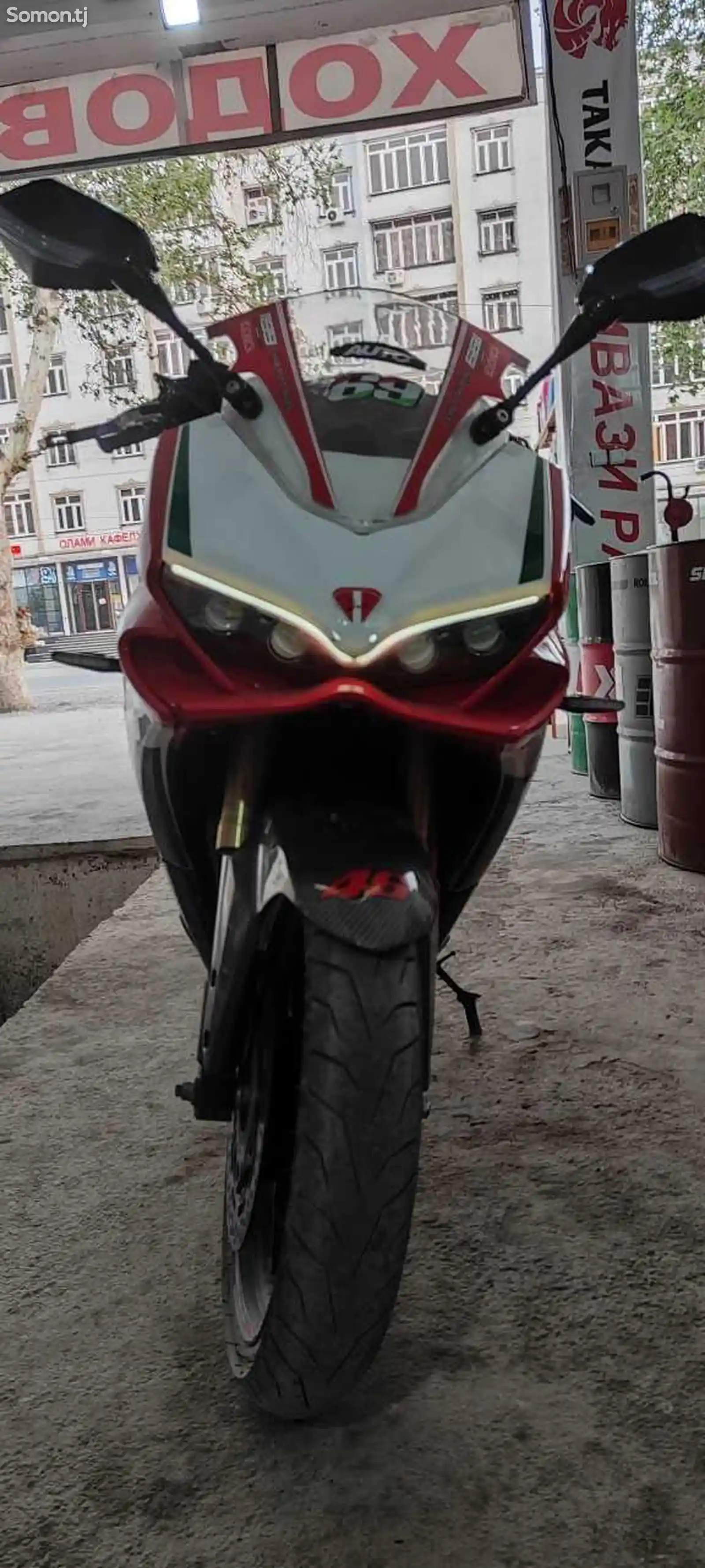 Мотоцикл Ducati-2