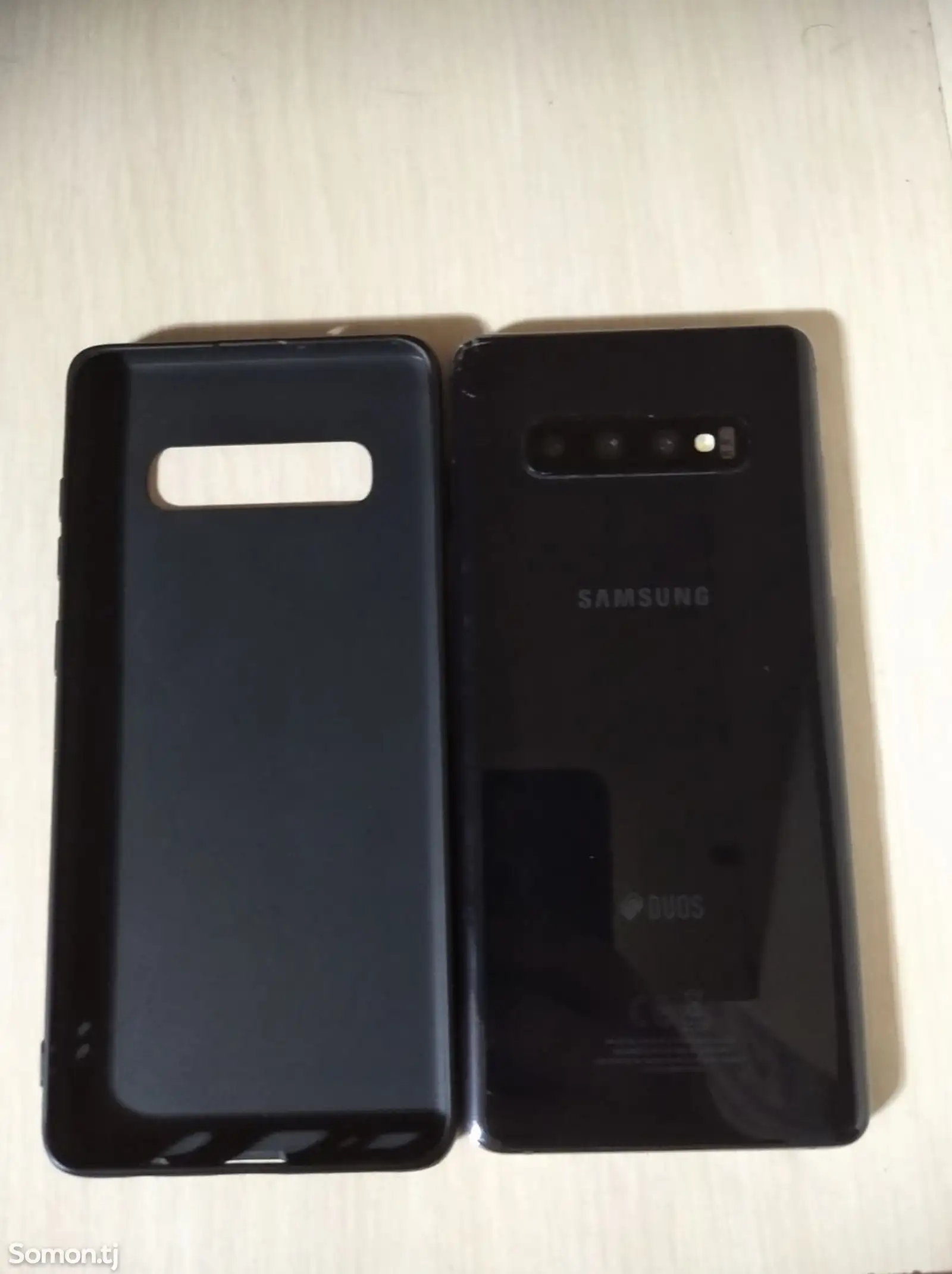 Samsung Galaxy S10-1