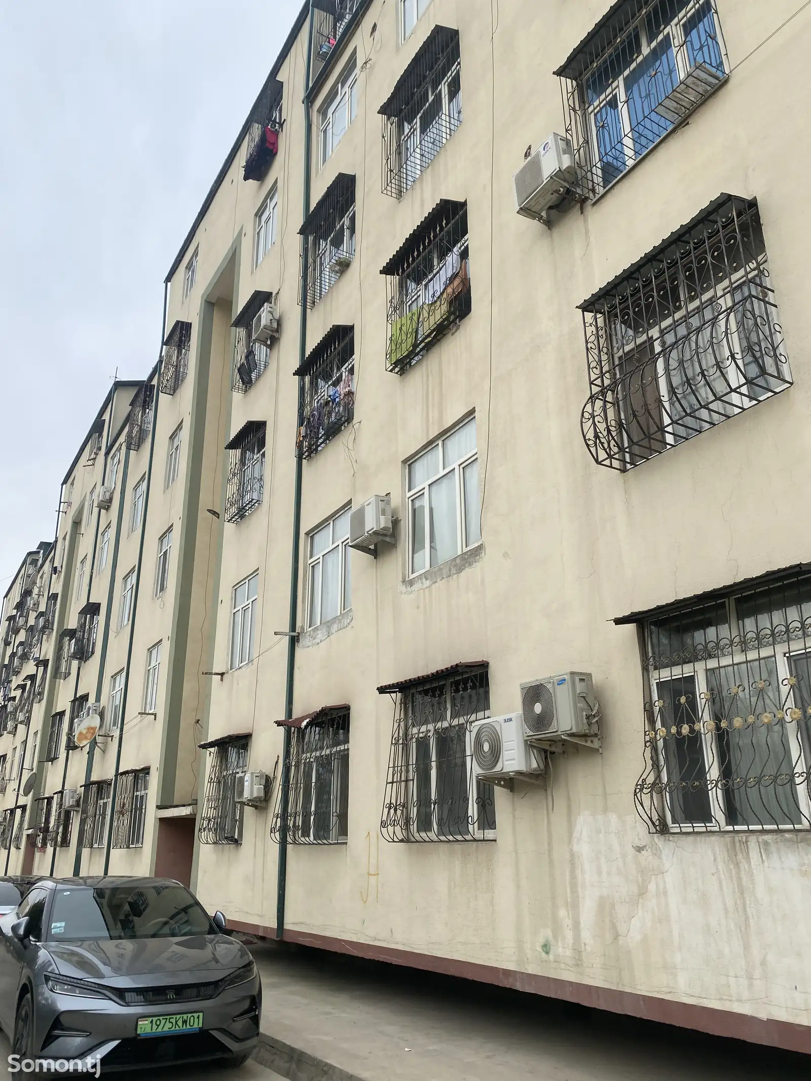 2-комн. квартира, 4 этаж, 64 м², Шохмансур 9км-1