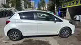 Toyota Vitz, 2015-8