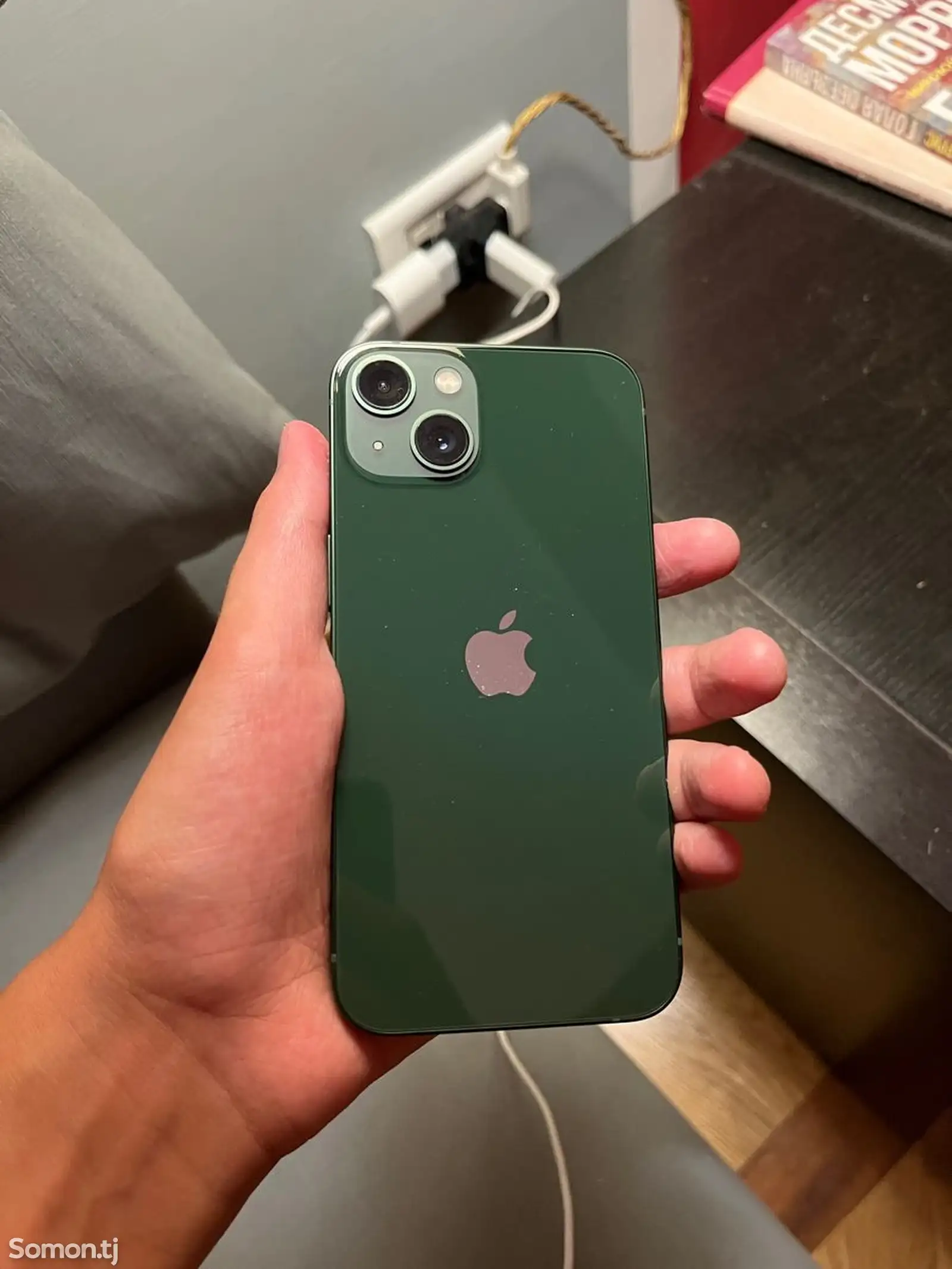 Apple iPhone 13, 128 gb, Green-1