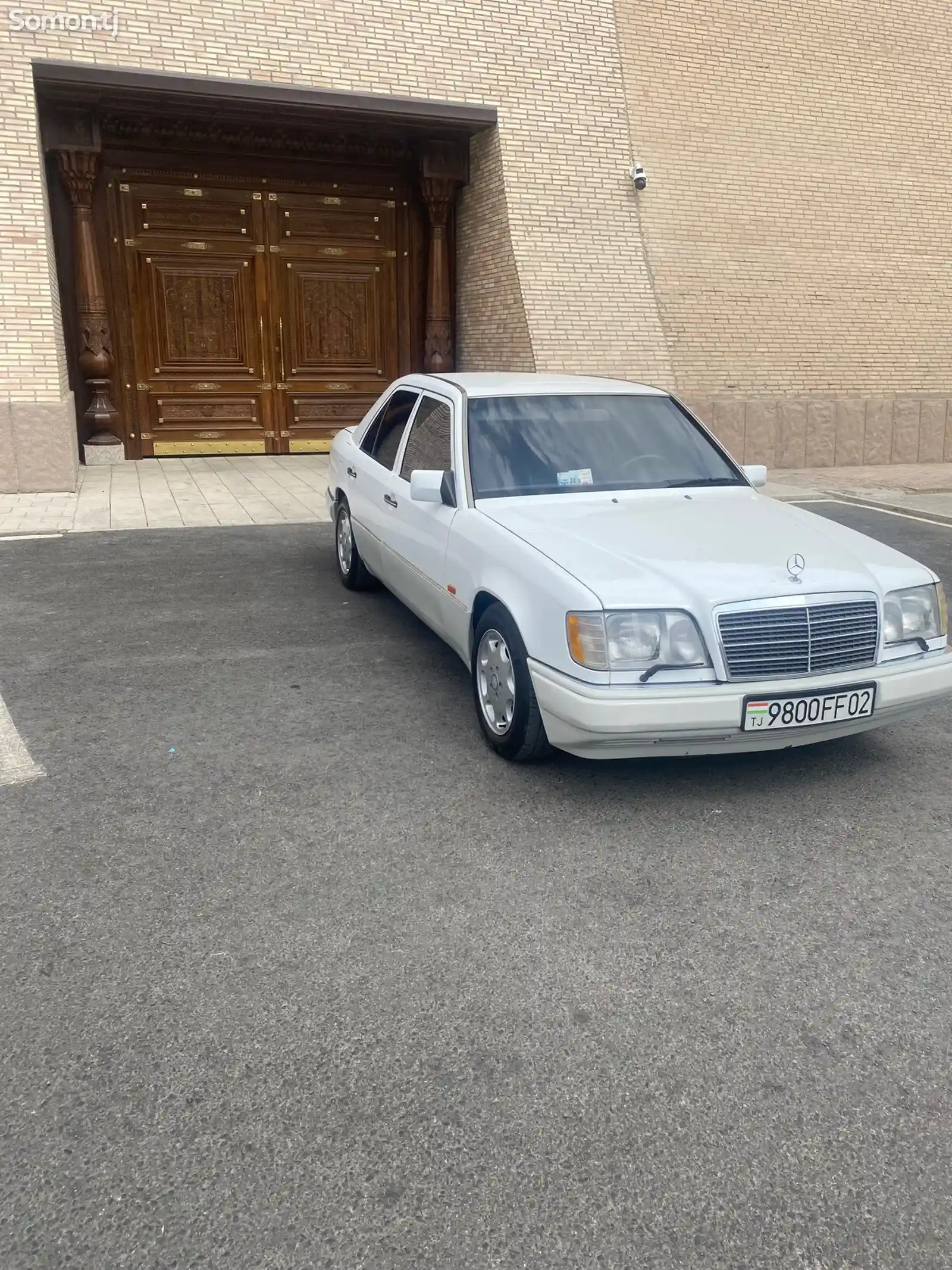 Mercedes-Benz W124, 1995-4