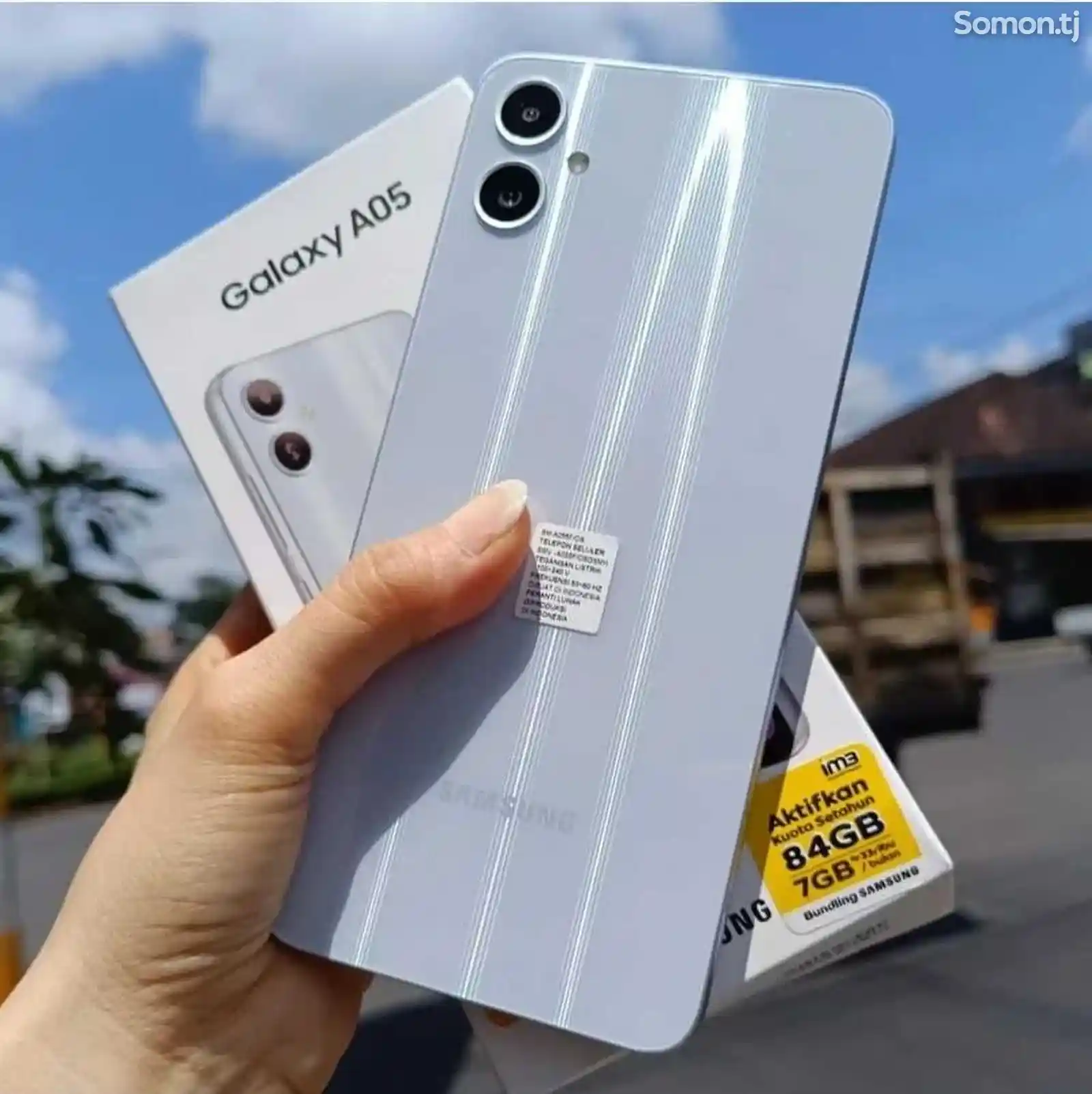 Samsung Galaxy A05 4/64Gb white-1
