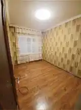 3-комн. квартира, 1 этаж, 80м², Зарафшон-2