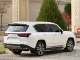 Lexus LX series, 2023-4