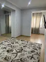 2-комн. квартира, 8 этаж, 60м², ЦУМ доми Мулиен-2