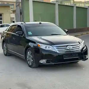 Toyota Avalon, 2011