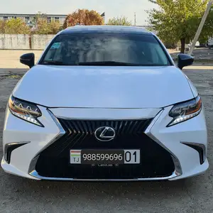 Lexus ES series, 2017