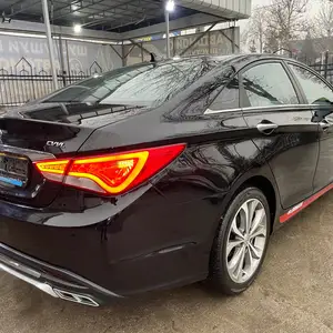 Hyundai Sonata, 2014