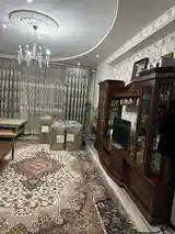 4-комн. квартира, 8 этаж, 130 м², 102мкр-10