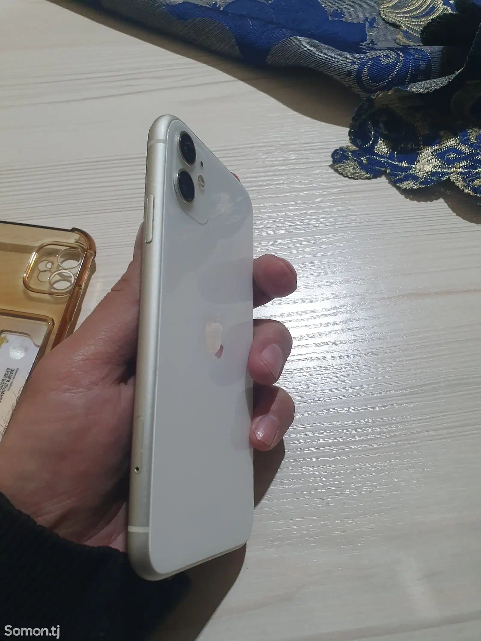 Apple iPhone 11, 64 gb, White-1