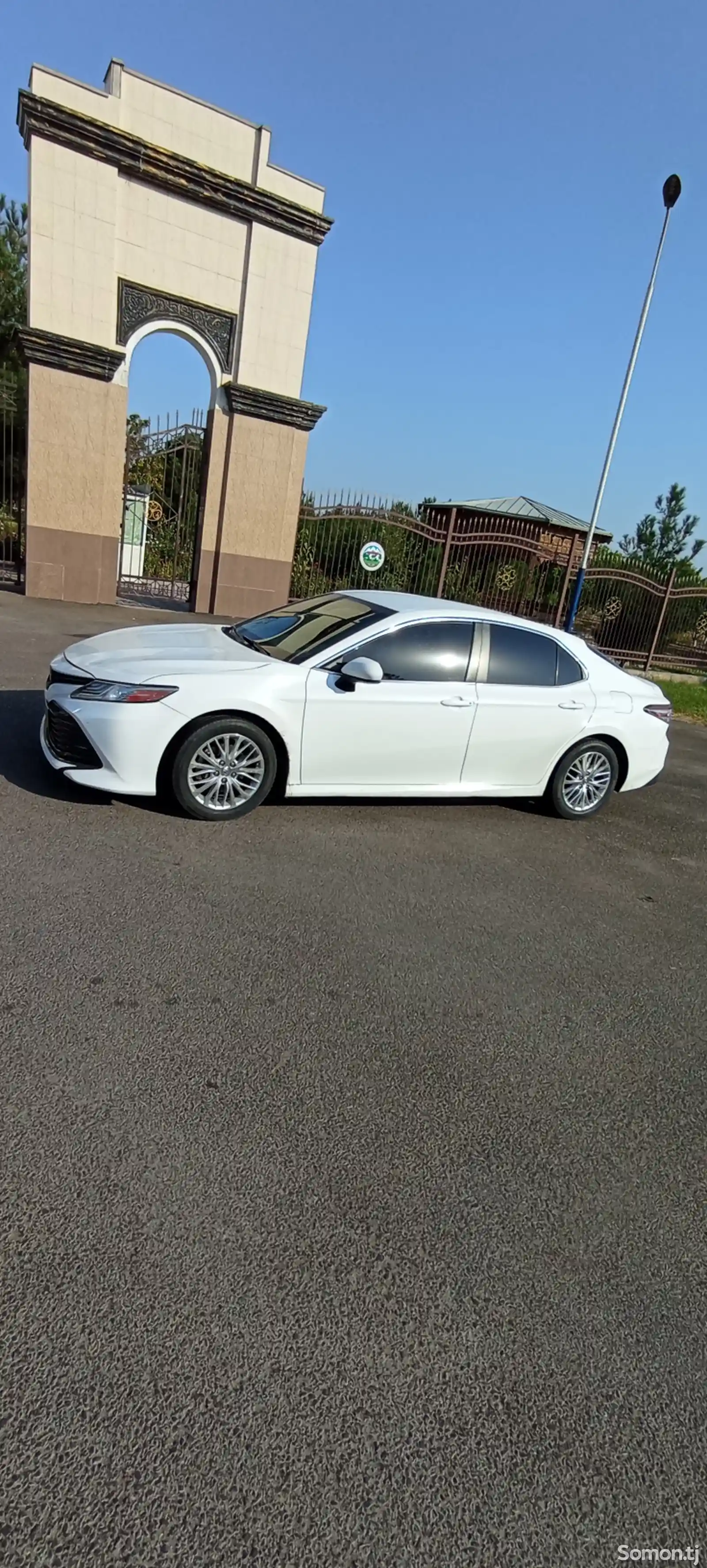 Toyota Camry, 2018-4