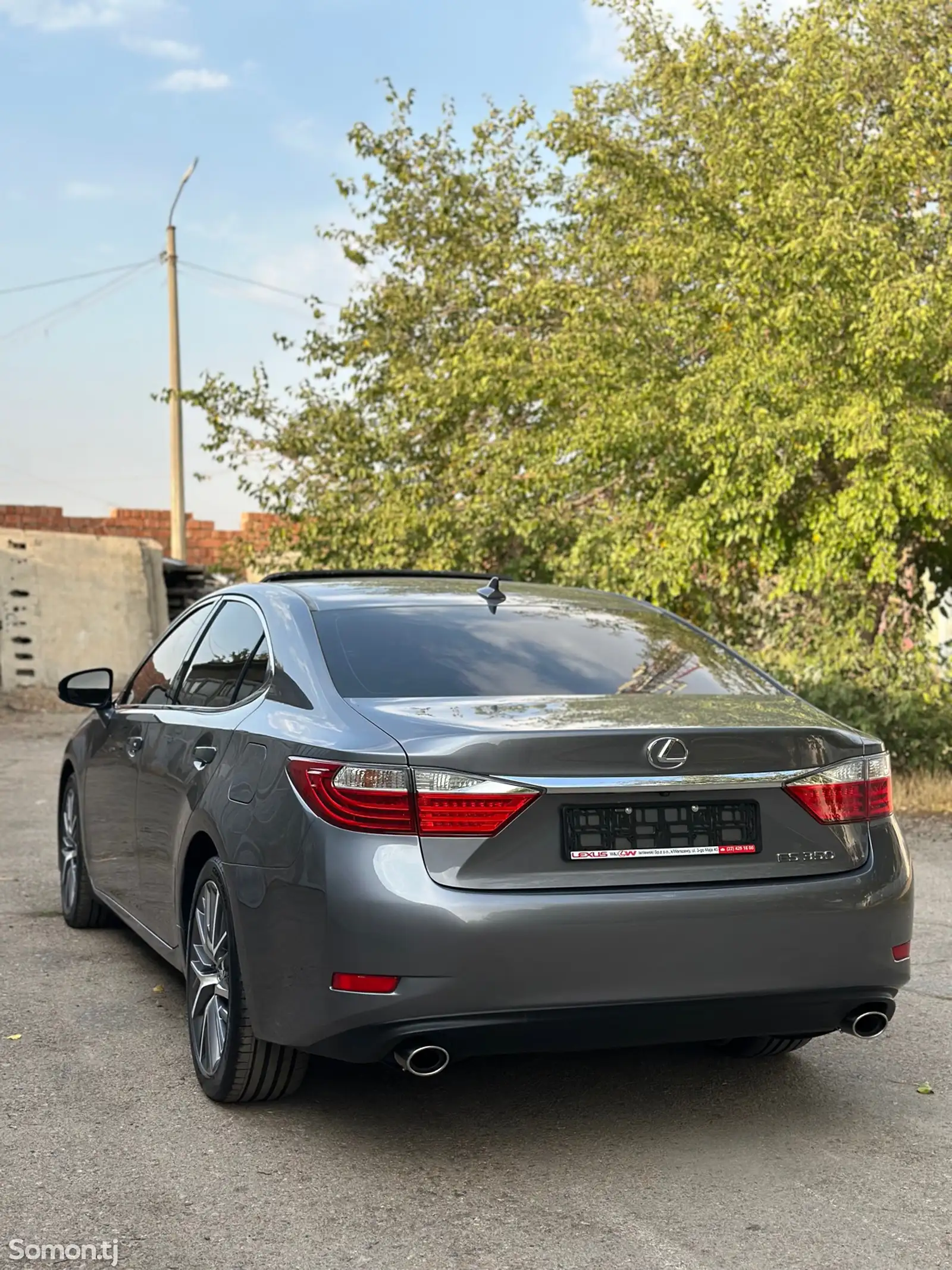 Lexus ES series, 2015-11