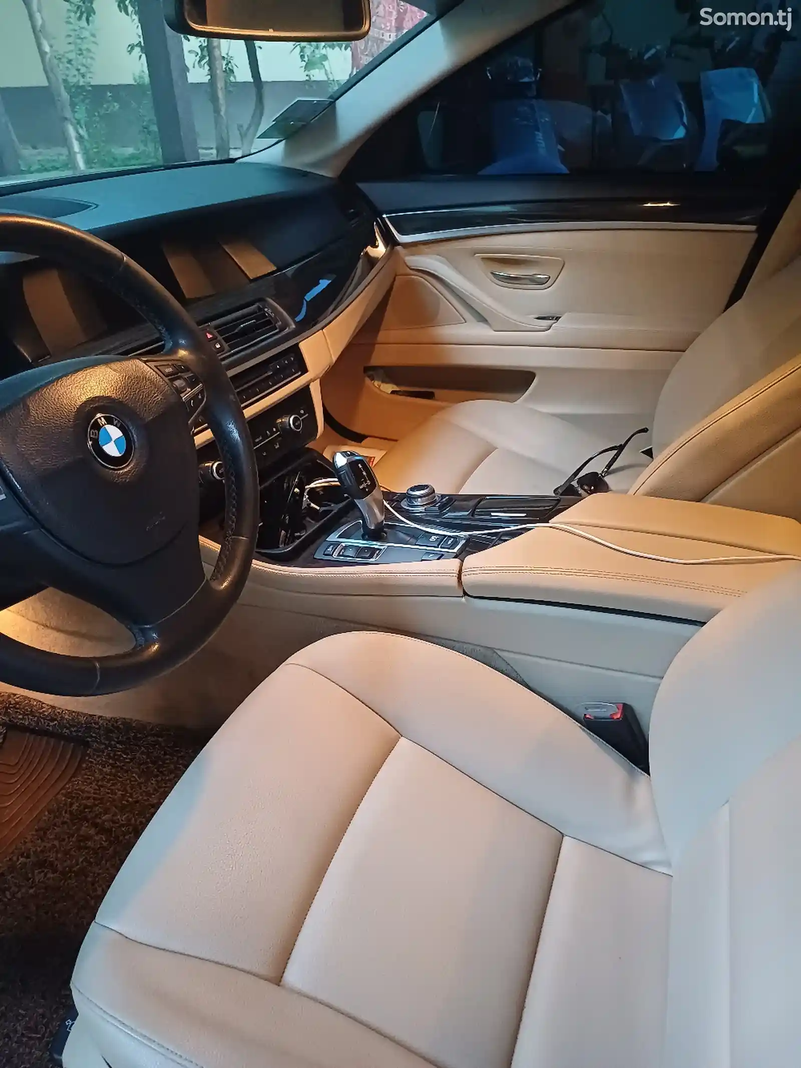 BMW 5 series, 2013-9