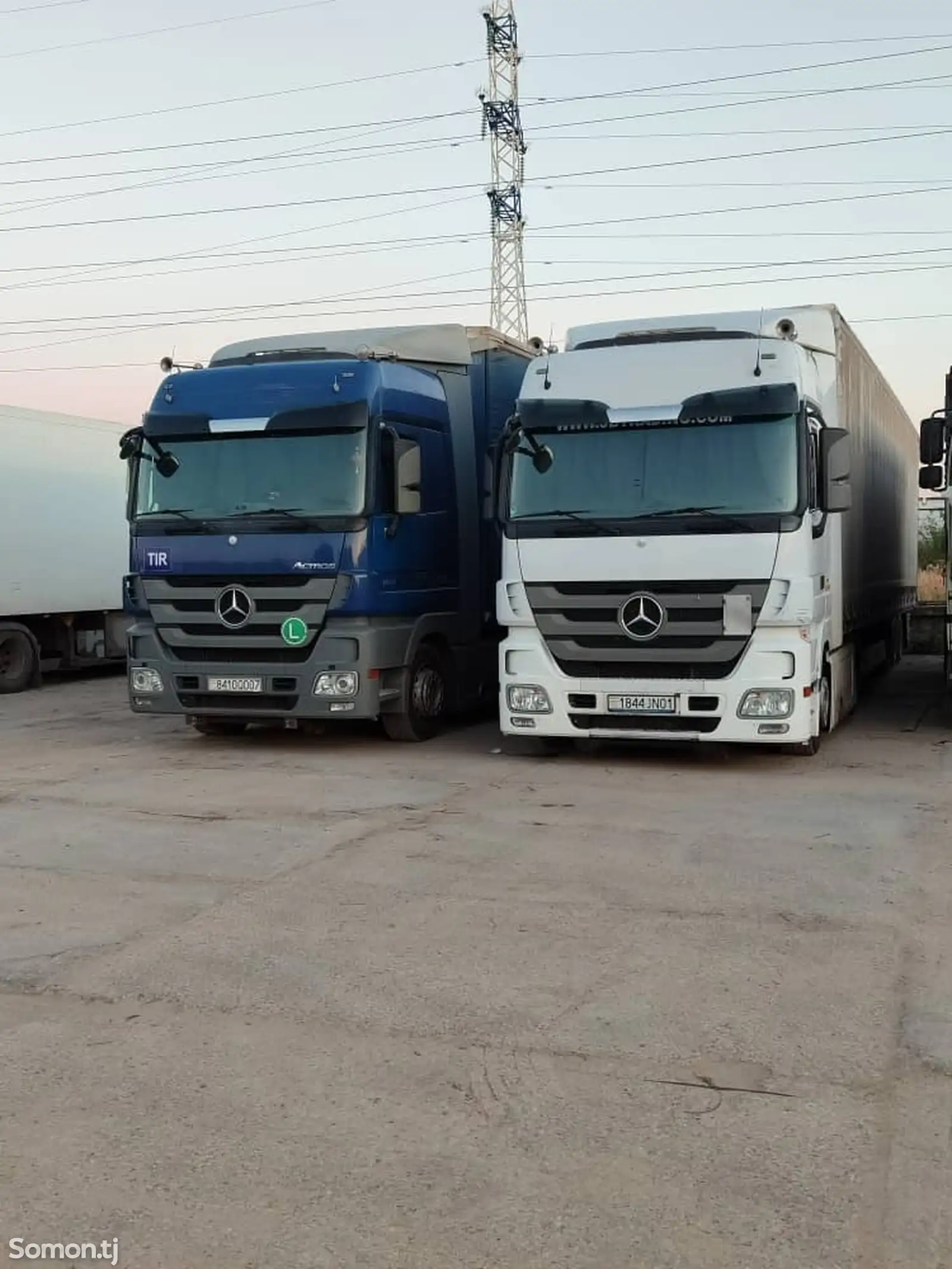 Седельный тягач Mercedes Benz actros1844-2