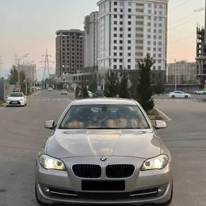 BMW 5 series, 2011