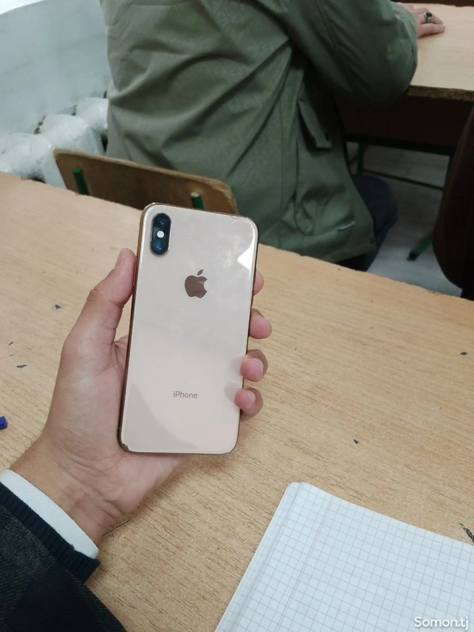 Apple iPhone Xs, 64 gb, Gold-1