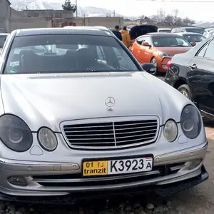 Mercedes-Benz E class, 2002