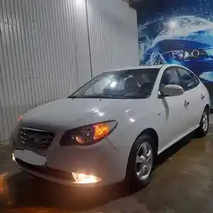 Hyundai Avante, 2010