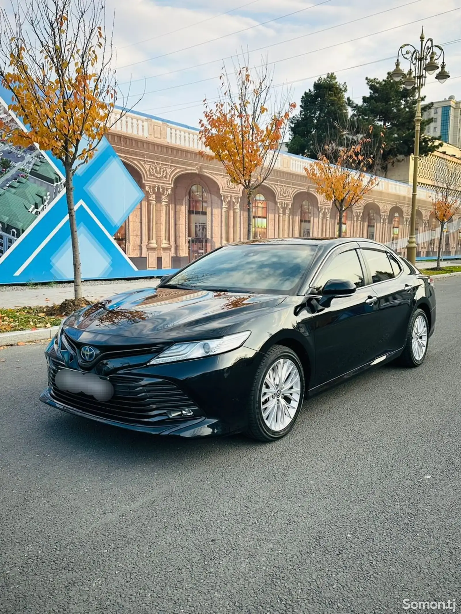 Toyota Camry, 2018-1