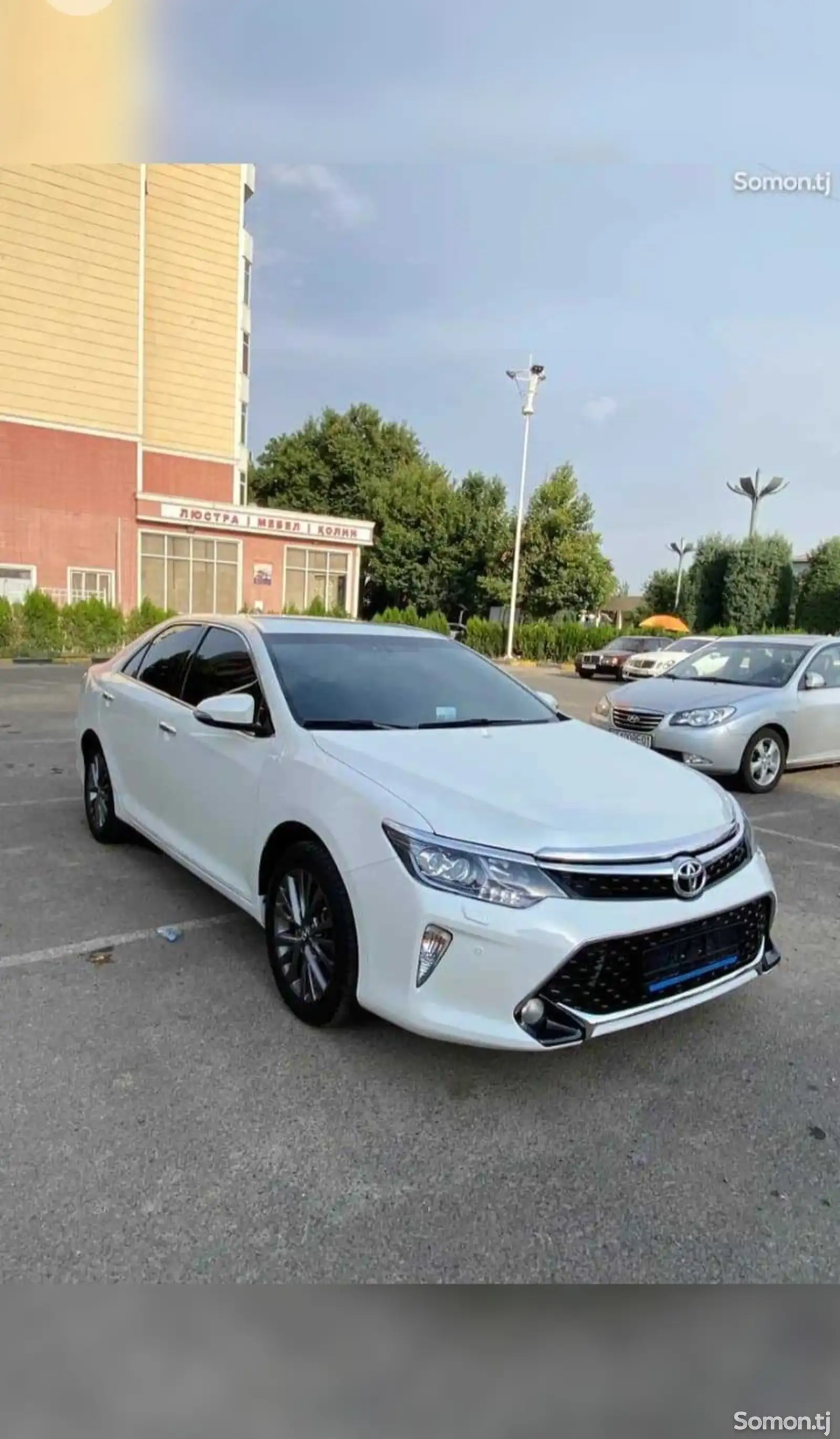 Toyota Camry, 2017-1