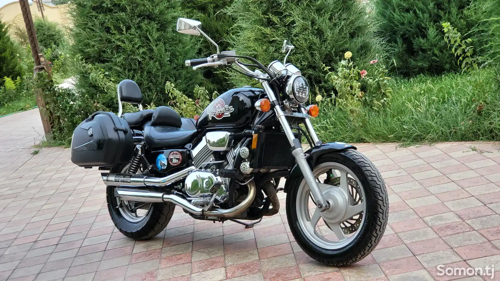 Мотоцикл Honda Magna V4 750cc-2