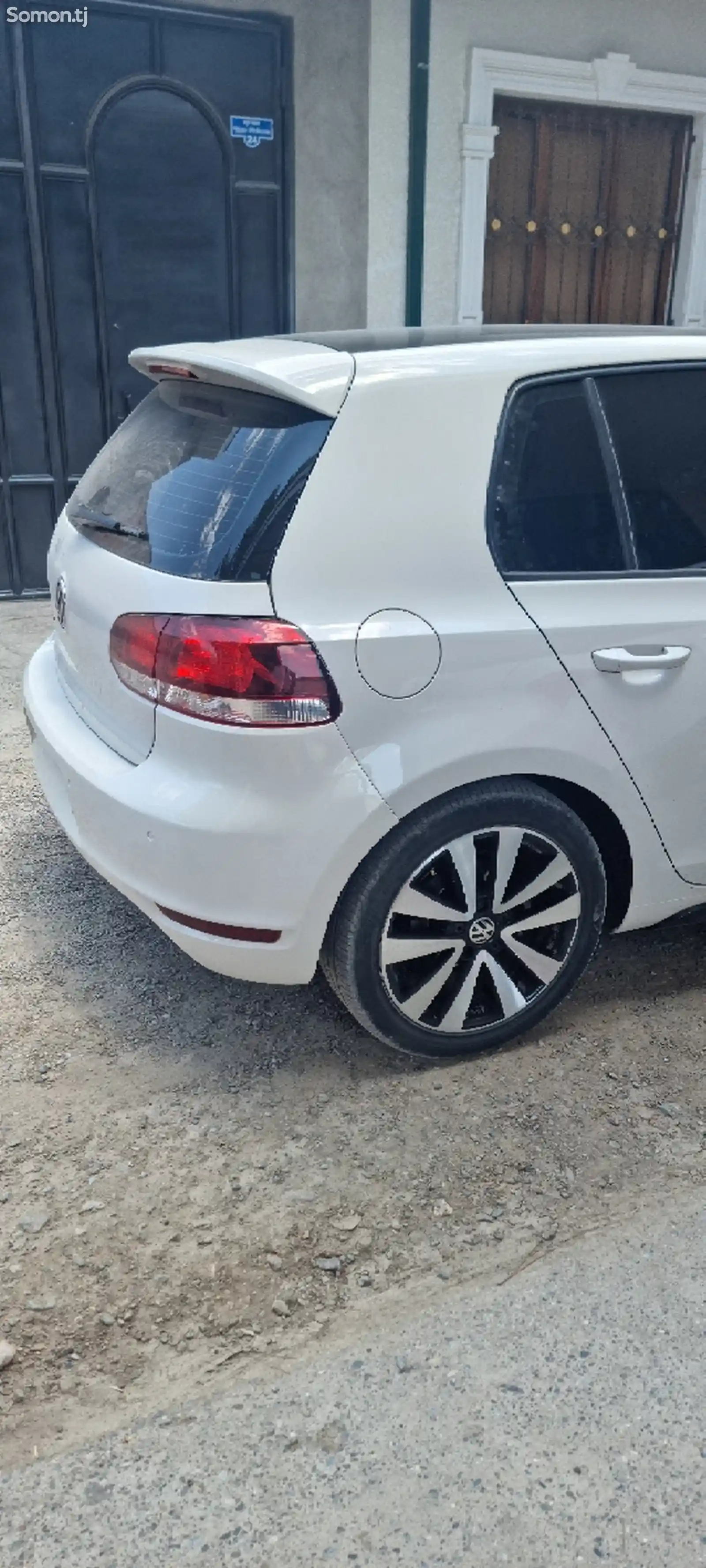 Volkswagen Golf, 2010-8