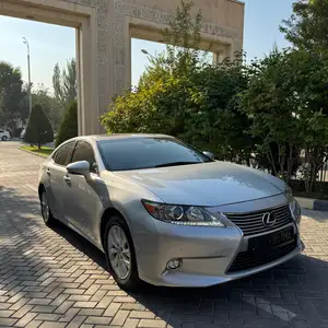 Lexus ES series, 2015